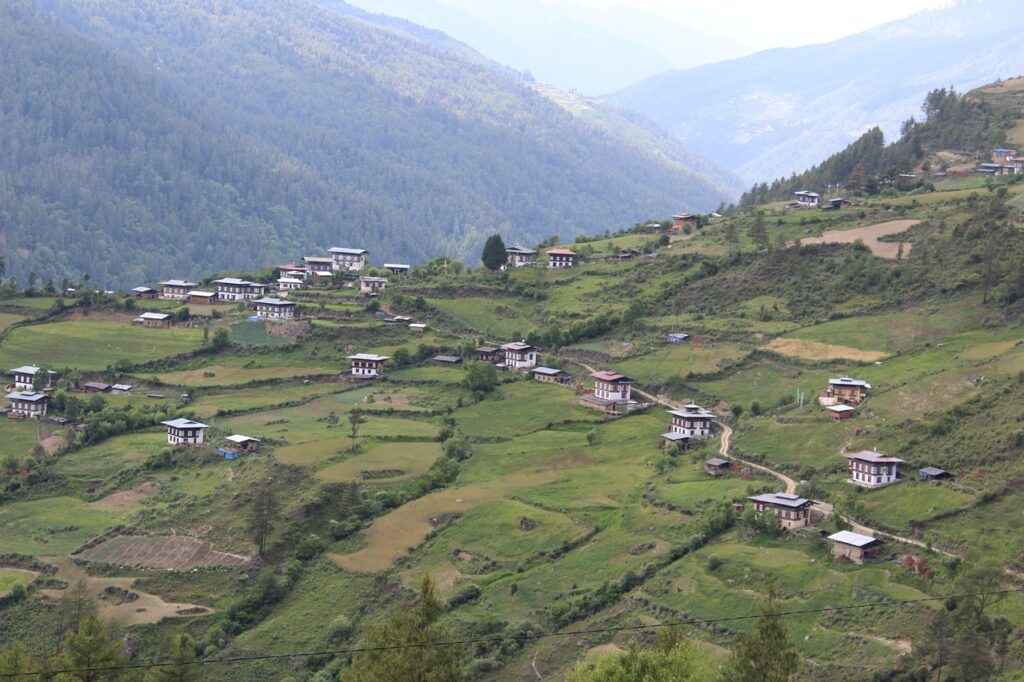 bhutan, landscape, mountain-5188306.jpg